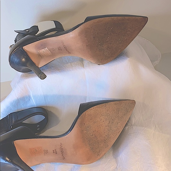 Marciano leather high heel shoes - Picture 7 of 9